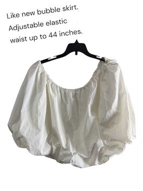 Bubble Skirt with Adjustable Elastic Waist - White